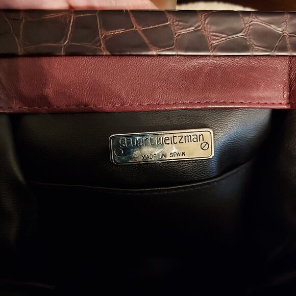 STUART WEITZMAN ELEGANT PRINTED REPTILE PURSE - Picture 5 of 5